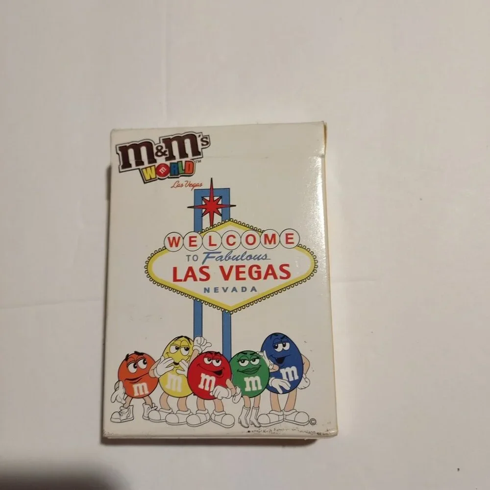 M & M WORLD  LAS VEGAS PLAYING CARDS-LIKE NEW**